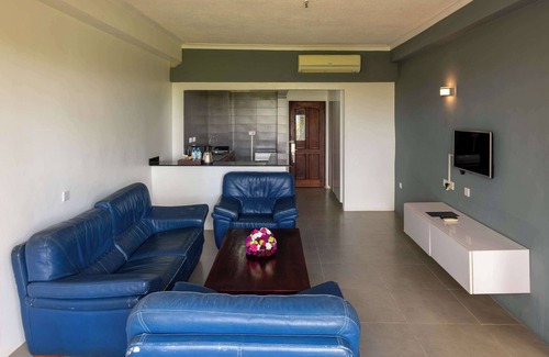 Masaki Hotel | Explore Golden Tulip Dar Es Salaam: Pool, Spa & Dining