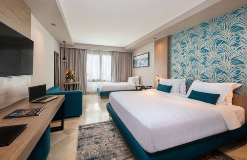 Tunis Hotel | Relax at Golden Tulip El Mechtel: Pool, Spa & Family Friendly