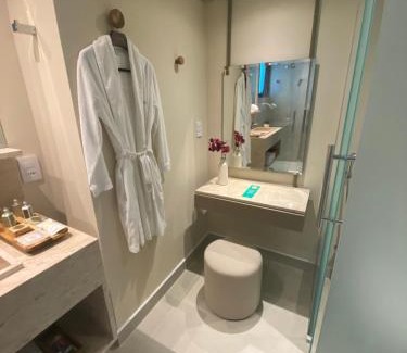 Sao Jose dos Campos Hotel | Discover Golden Tulip São José dos Campos: 4-Star Comfort