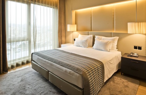 Sao Joao da Madeira Hotel | Golden Tulip São João da Madeira Hotel