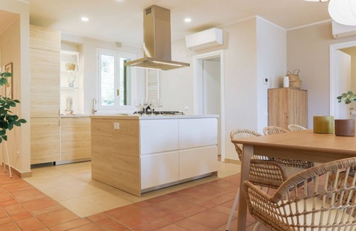 Menaggio Apartment | Golden View - Family-Friendly Getaway in Beautiful Como