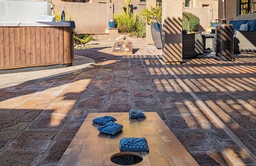 Gold Canyon House | Golden View | Superstition Mtn Views, Private Pool and Hot Tub, Sleeps 14
