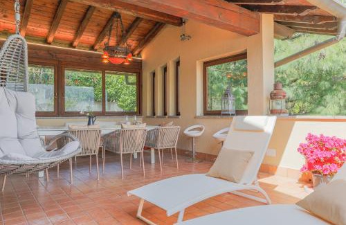 Menaggio Apartment | Top-Rated Family-Friendly Getaway at Golden Vista
