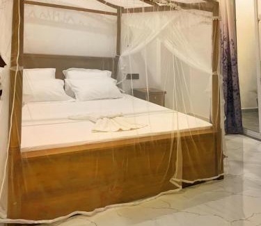 Ahangama Hotel | Golden Wave: Guest Rated 10/10 with Ocean Views & Breakfast