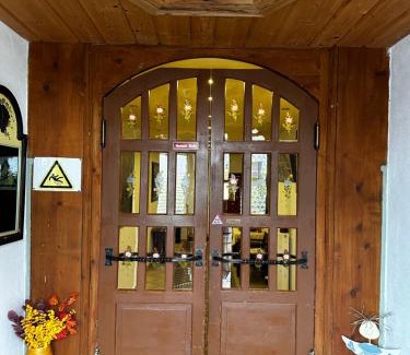 Scharnitz Bed & Breakfast | Goldener Adler: Pet-Friendly Hotel with Oceanfront Views