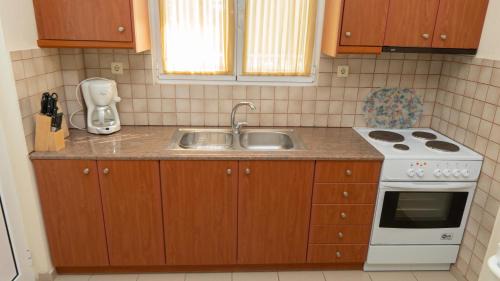 Zacharo Apartment | Oceanfront Retreat at Goldener Strand - Rated 8.9/10