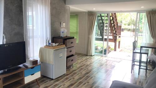 Mu Si Resort | Relax at Goldengold Resort & Spa with Ocean View Amenities