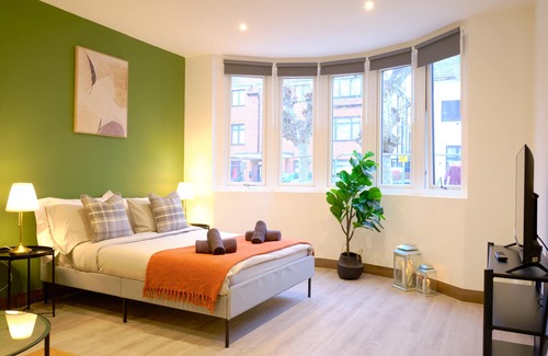 Golders Green Apartment | GoldersGreen Apartments by Sleepy - Family and Pet-Friendly Stay