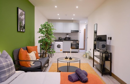 Golders Green Apartment | GoldersGreen Apartments by Sleepy - Family & Pet Friendly Stay