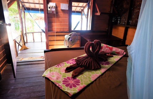 Ranong Hotel | Budget-Friendly Goldkey Bungalow with Family Amenities