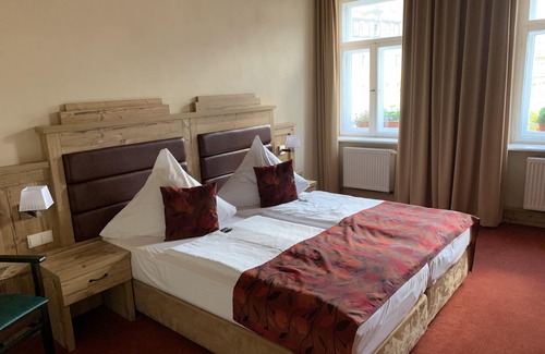 Stolpen Hotel | Guest Rated 9/10 at Goldner Löwe - Family-Friendly Stay