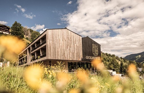 Vorderglemm Hotel | Relax at Goldstück - An Adults Only Oceanfront Retreat