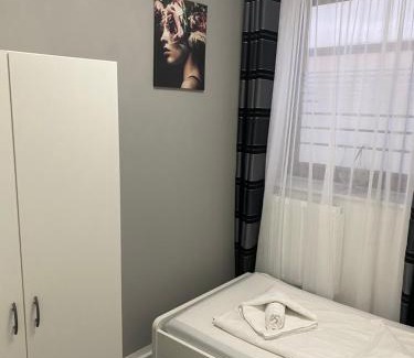Hildesheim District Apartment | Discover GoldStar Apartments Near Messe - Rated 8.3/10