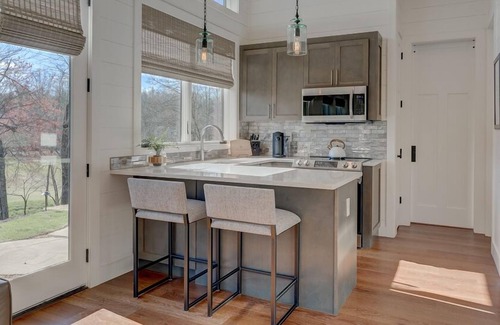 Mineral Bluff Cottage | Inviting Golf and Riverfront Cottage with Pool & Spa Access