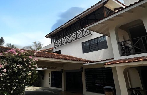 Playa Coronado Apartment | Guest Rated 10/10: Golf, Beach & Pool in Private Suite