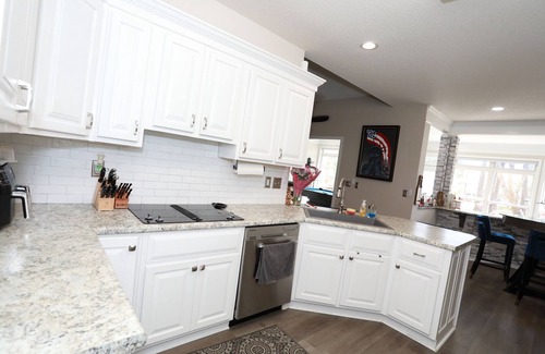 Warner Robins House | Idyllic Golf Community Home with Scenic Views & Pool