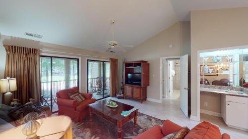 Pawleys Island House | Discover Pawleys Getaway Near Golf Course with Pool Access