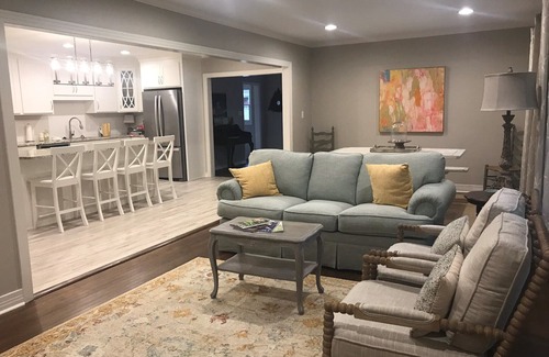 Batesville House | Golf Course Retreat Near Oxford with Pool and Ocean Views