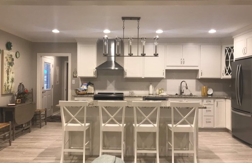Batesville House | Golf Course Retreat Near Oxford with Pool and Ocean Views