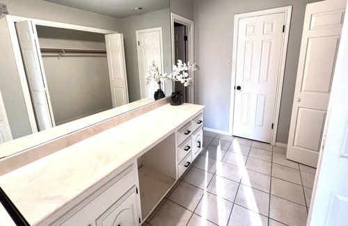 Salado House | GOLF COURSE RETREAT with optional golf cart use