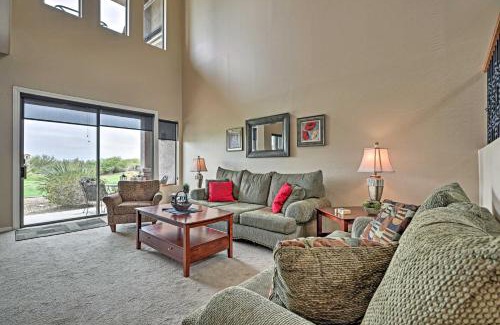 Gold Canyon House | Inviting Gold Canyon Townhouse on Golf Course with Pool