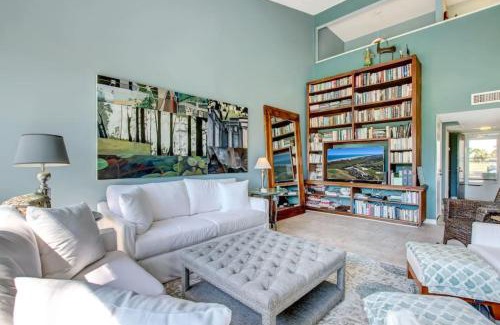 Sawgrass House | Pet-Friendly Escape at Golf Front - Sawgrass Gate Community