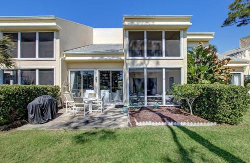 Sawgrass House | Pet-Friendly Escape at Golf Front - Sawgrass Gate Community