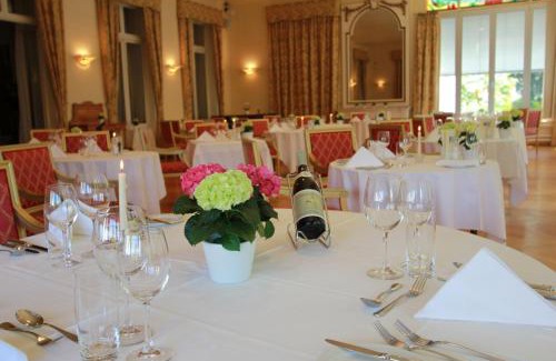 Montreux Hotel | Pet-Friendly Golf Hotel René Capt with Ocean Views