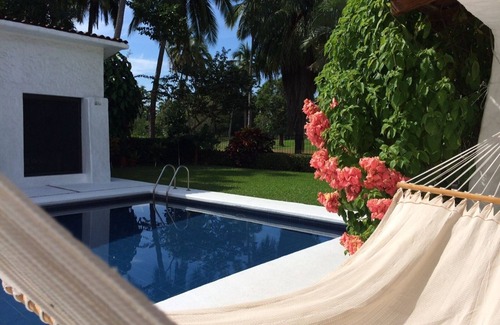 Ixtapa House | Relaxing Golf Retreat with Pool & Spa, Perfect for Families
