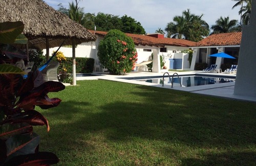Ixtapa House | Relaxing Golf Retreat with Pool & Spa, Perfect for Families