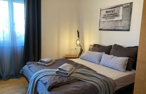 Bernaich Apartment | Oceanfront Retreat at Golf Residenz Längsee - Rated 8.8/10