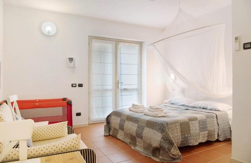 Cardona Apartment | Pet-Friendly Dimora Il Feudo with Pool and Family Amenities