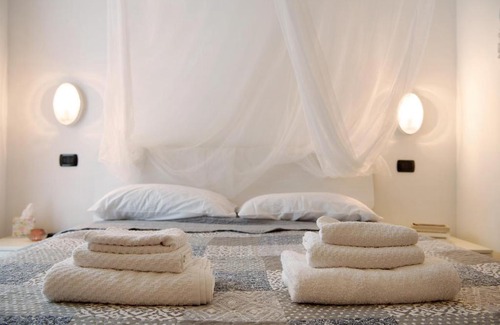 Cardona Apartment | Pet-Friendly Dimora Il Feudo with Pool and Family Amenities