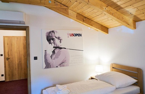 Lazne Bohdanec House | Relaxing Golf Resort Lázně Bohdaneč with Ocean Views