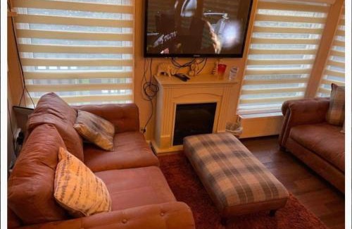 Berwick-upon-Tweed Resort | Family-Friendly Golf Retreat with Pool Access and Fun