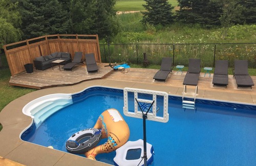 Stratford House | Golf, Swim & Repeat 5 Bedroom home with inground pool on golf course