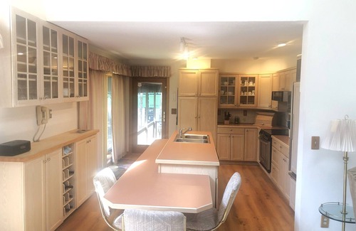 Brantingham House | Unforgettable Golf Getaway at Brantingham Lake Retreat
