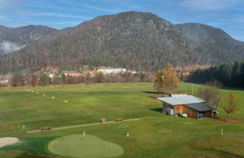 Tarvisio Apartment | Scenic Golf View Apartment with Kid-Friendly Amenities
