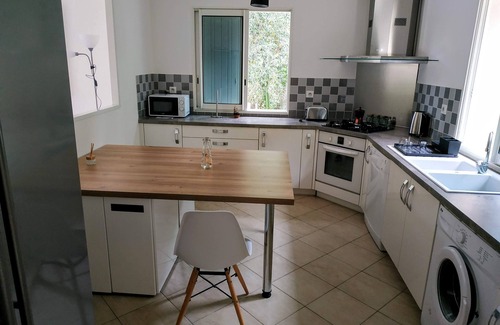 Farinole House | Idyllic Villa Entière: Beachfront Bliss & 10/10 Ratings