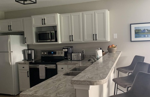 Pawleys Island Condo | Golf Haven: Condo on the 4th with Pool & Beach Access