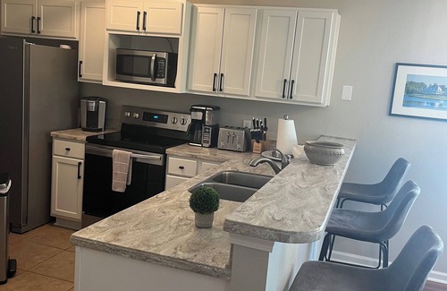 Pawleys Island Condo | Golf Haven: Condo on the 4th with Pool & Beach Access