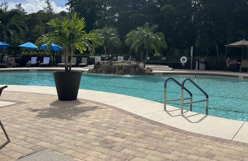 Heritage Palms Condo | Golfer’s Paradise: Experience Two Championship Courses!