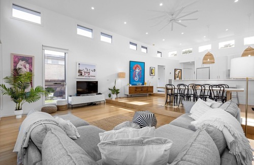Fingal House | Golfers retreat situated right on the world famous Moonah Links Golf Course