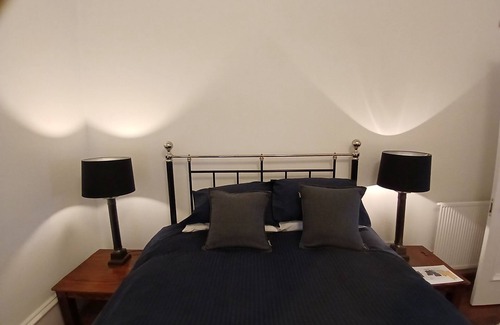 Prestwick Bed & Breakfast | Golfing, Historic sights and sandy beaches within walking distance!