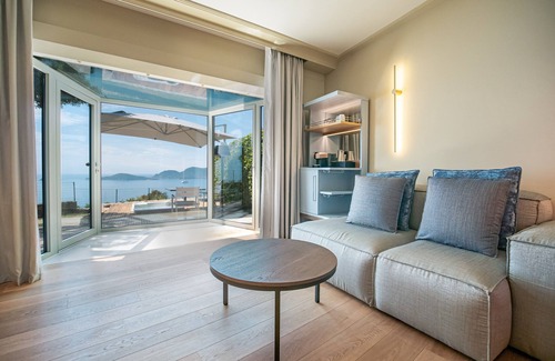Montemarcello Hotel | Indulge at Golfo dei Poeti Relais & Spa: 5-Star Escape