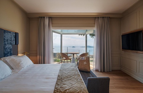 Montemarcello Hotel | Indulge at Golfo dei Poeti Relais & Spa: 5-Star Escape
