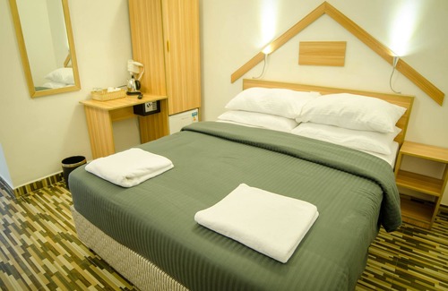 Thulusdhoo Island Hotel | Exceptional Amenities at Golhaa View Inn By TES - Guest Rated 9.2