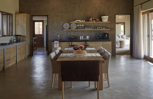 Brandwag Villa | Explore Gondwana Game Reserve: Spa, Restaurant & More!