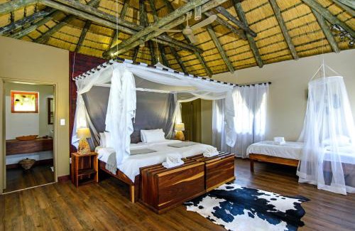 Namibia Cabin | Experience Gondwana Hakusembe River Lodge: Family-Friendly Oasis