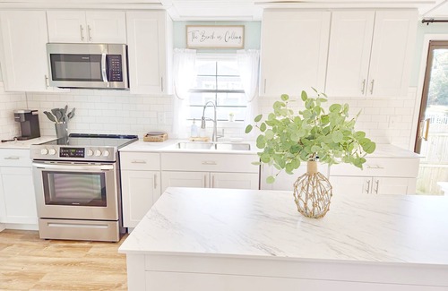 Sunset Beach House | Seaside Escape: Renovated Home Near Beach and Golf
